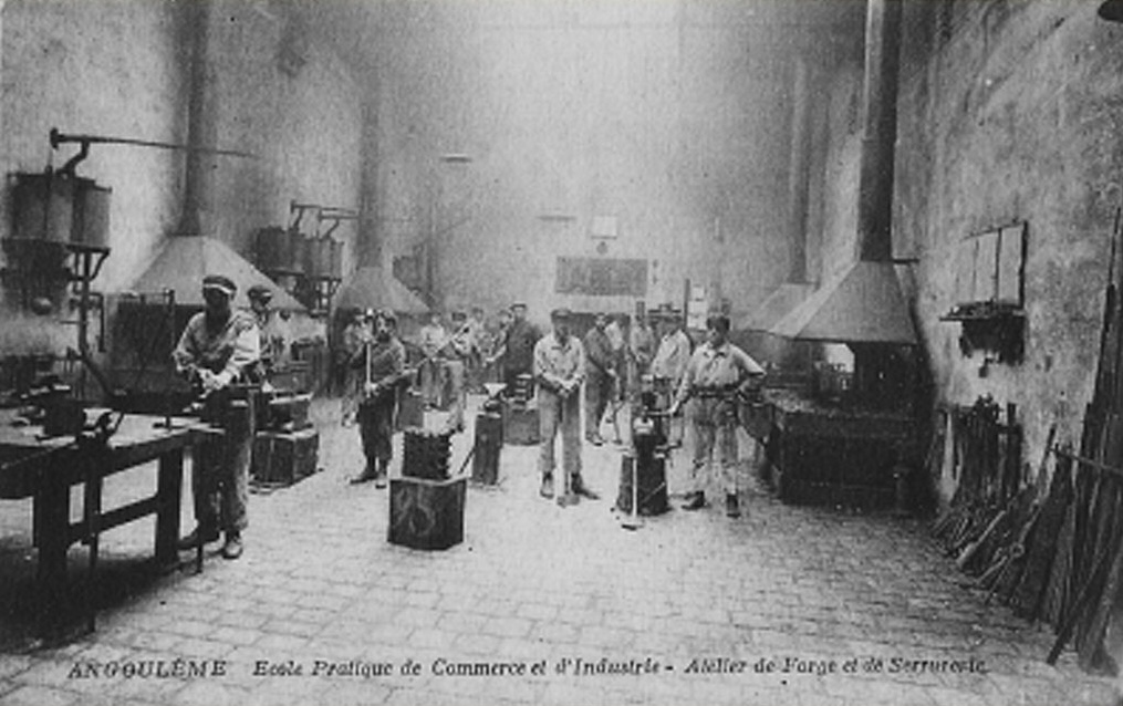 Atelier de forge et de serrurerie