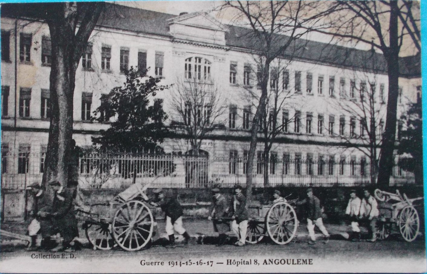 Installation de l'hopital N°8.